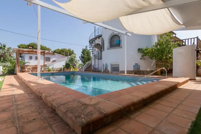 Villa en Venta Denia 3 Dormitorios Piscina Privada Jardin