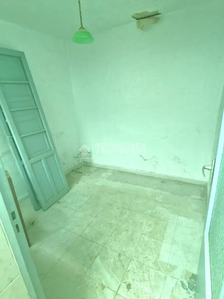 Casa en venta en Badajoz a reformar cerca del rio
