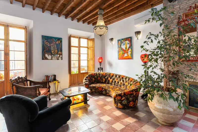 Casa con Encanto en Malaga Centro 4 Dormitorios Terraza Privada