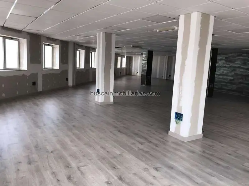 Nave Industrial y Oficinas en Venta Alcantarilla