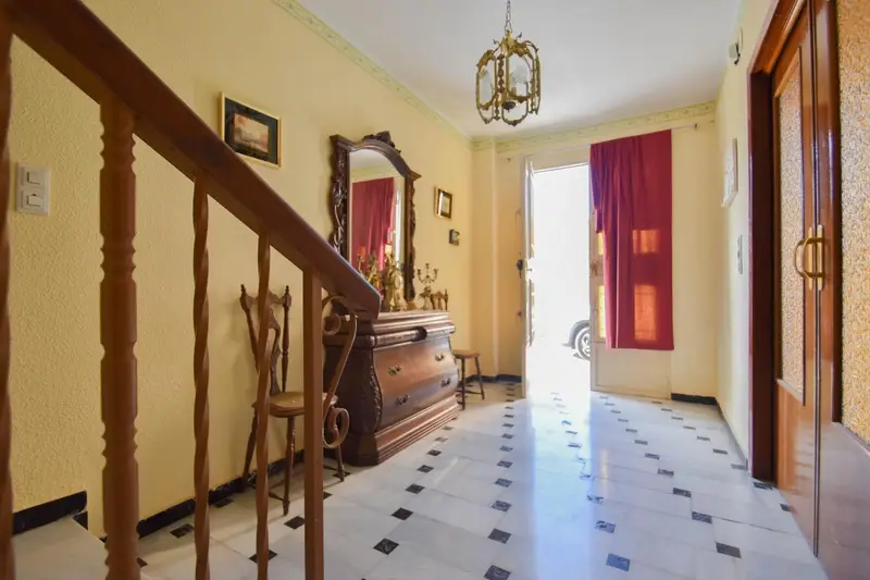 Venta Casa con chimenea en Centro Dúrcal