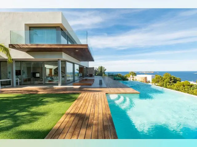 Villa de Lujo en Ibiza 6 Dormitorios Piscina Infinita