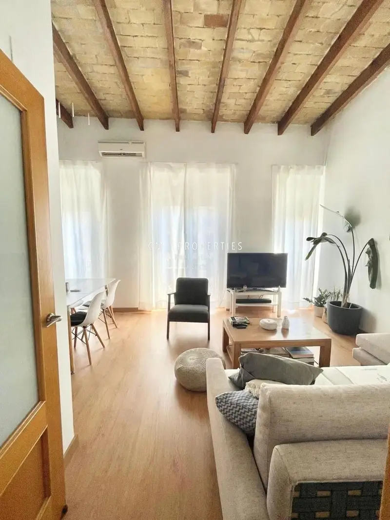 Dúplex en Arrancapins Valencia ciudad 3 habitaciones 1 baño Amueblado