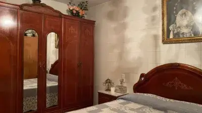 Casa adosada en venta en Alcalá del Río