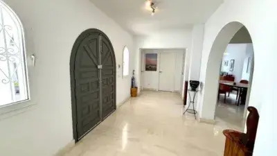 Chalet en Sotogrande Alto junto a Valderrama: Villa familiar con piscina