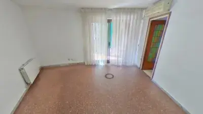 Piso en Venta Avinguda Torrent Gornal 4 Dormitorios