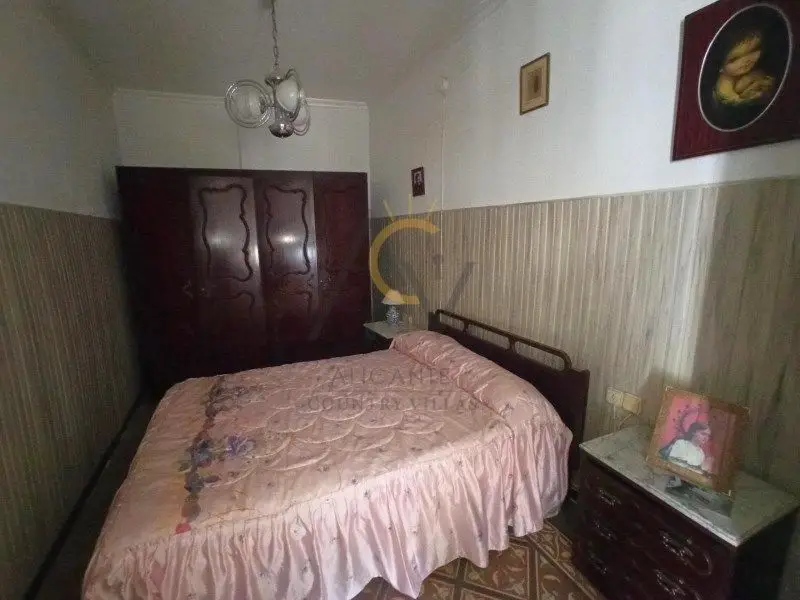 Venta Casa con Garaje en La Romana