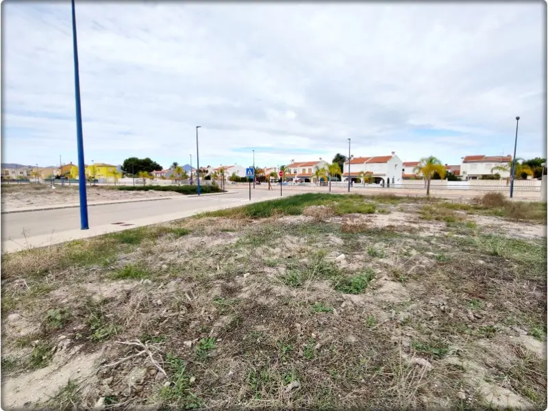 Venta Suelo Platja Miramar 393m2 Cerca de la Playa