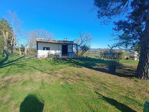 Finca Rustica en Entrena con Casetas y Merendero