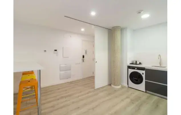 Habitacion 72m2 en Barcelona Co living moderno