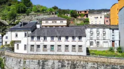 Casa en Venta A Pontenova 280m2 4 Dormitorios