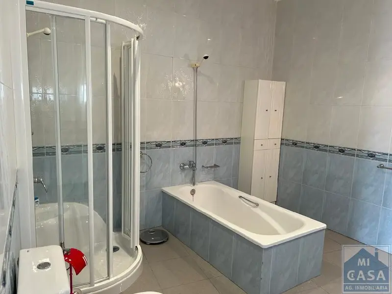 Venta Casa 4 dormitorios 2 baños Don Alvaro
