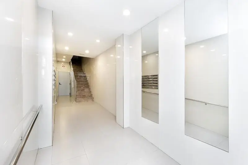 Apartamento 3 Dormitorios Granada Centro Amueblado