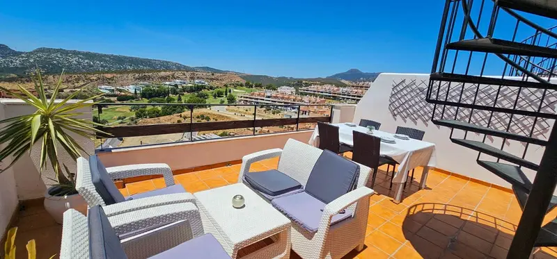 Atico en Venta Dona Julia Golf Casares Malaga