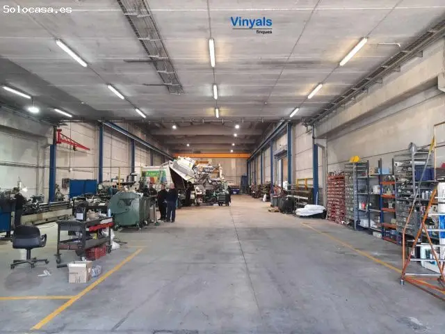 Nave Industrial 1342m2 Puente Grua 8t Planta Baja Oficinas