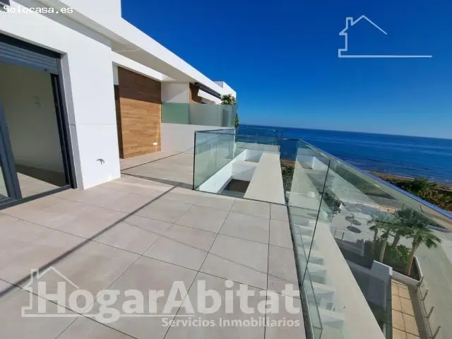 Atico En Denia Con Piscina Garaje Y Vistas Al Mar