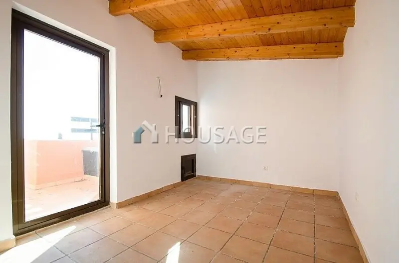 Atico en venta en El Paraiso segunda linea de playa