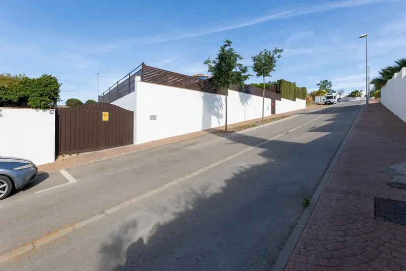 Chalet en Venta Las Gabias Gran Capacidad