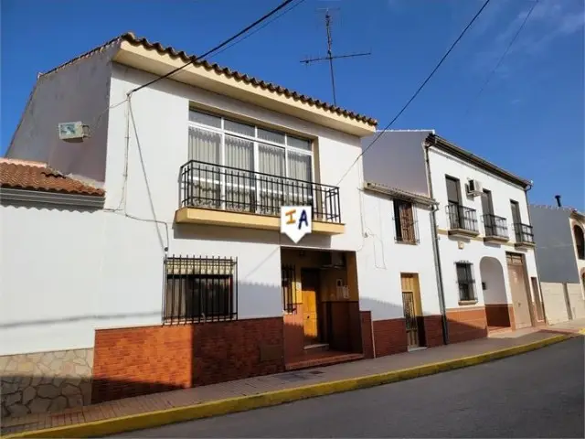 Piso de 2 Dormitorios en venta Humilladero, España