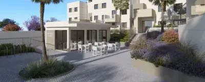 Apartamento en Venta en Estepona 2 Dormitorios 75m2