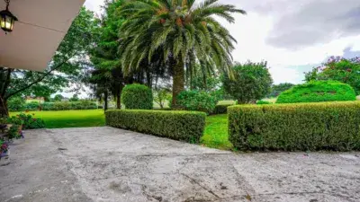 Casa en Venta Berdillo 260m2 3 Dormitorios Garaje Jardin