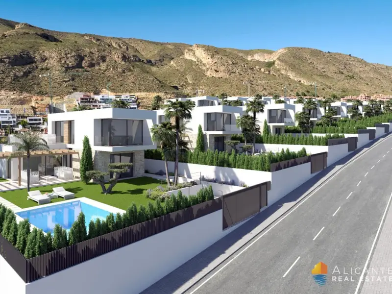 Villa en Finestrat con Piscina - Moderna y Cerca de Benidorm