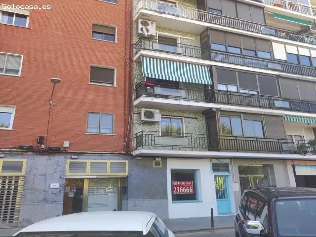 Local Comercial en Venta en Badajoz