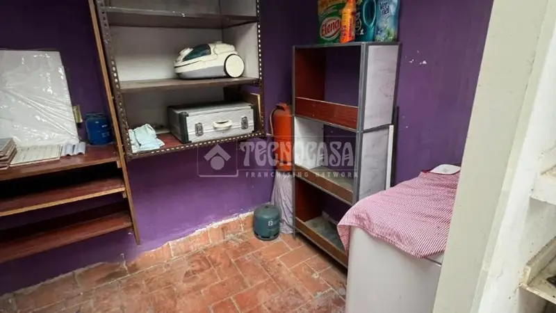 Atico en venta en Barcelona 2 dormitorios cerca metro L3