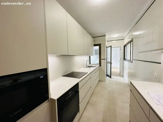 Espectacular Piso en Alquiler La Malagueta M	laga