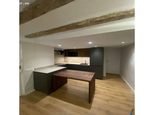 Piso Reformado en Gracia Barcelona Cerca de Diagonal