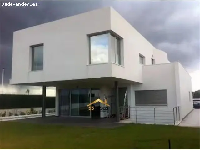 Chalet de Lujo en Peña de las Aguilas Elche
