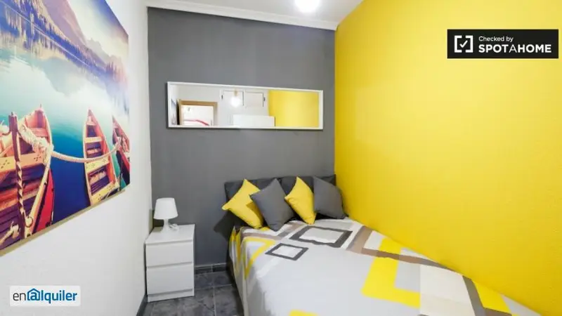 Apartamento 5 Dormitorios Renovado Alcalá de Henares Piscina