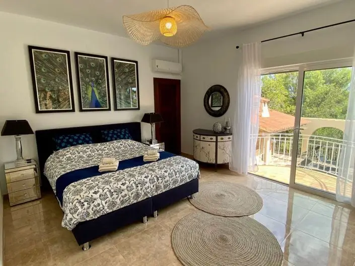 Villa en Venta 3 Dormitorios Reformada Cerca de la Playa