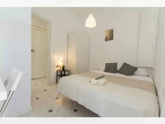 Habitacion Alquiler Malaga Apartamento Compartido Estudiantes Profesionales
