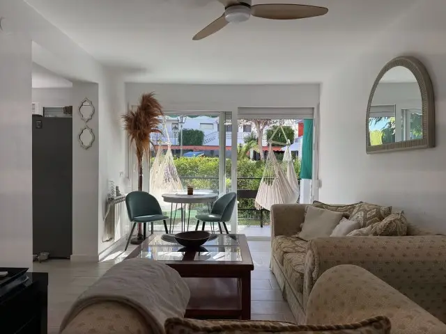 Apartamento 3 Dormitorios Estepona Cerca Playa Renovado