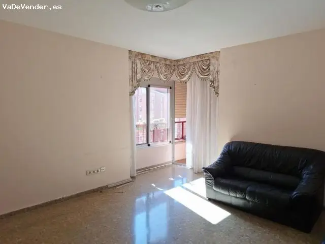 Alquiler Piso 4 Dormitorios Sevilla