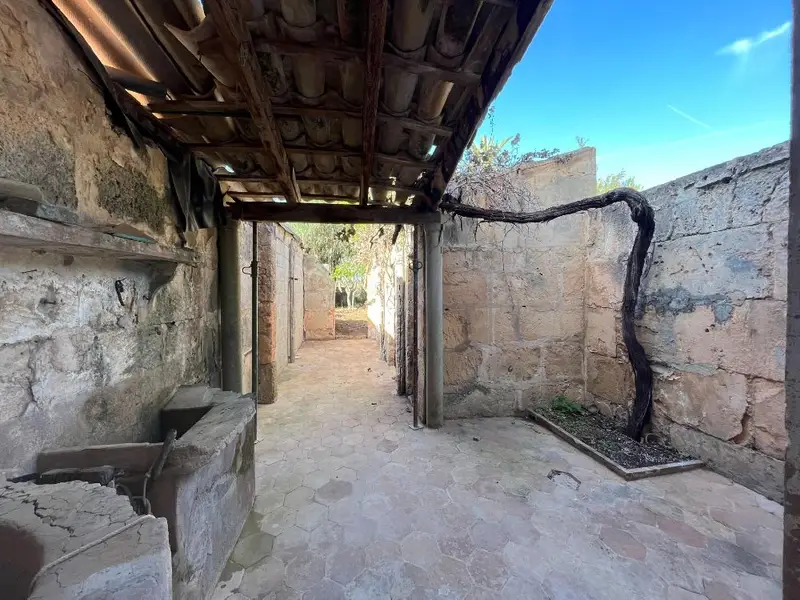 Casa a Reformar con Jardin en Arenal de Llucmajor