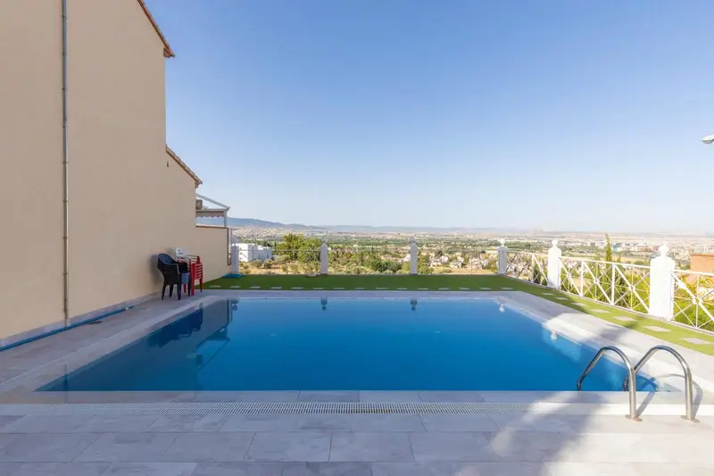 Adosado en Venta en Granada Serrallo con Vistas