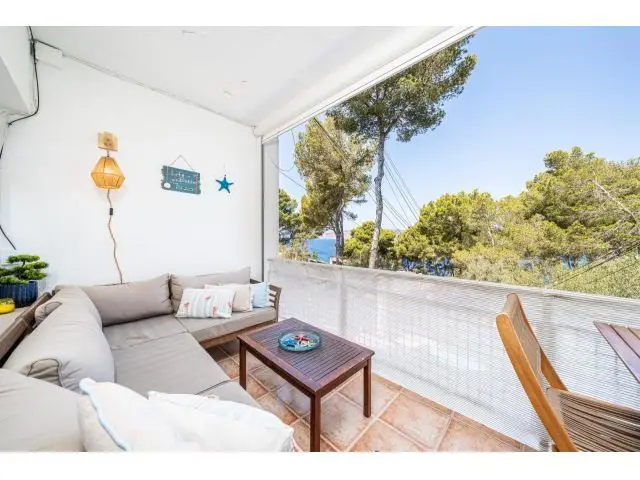 Estudio con encanto frente al mar en Santa Ponsa: vive la magia del Mediterráneo cada día Calvia