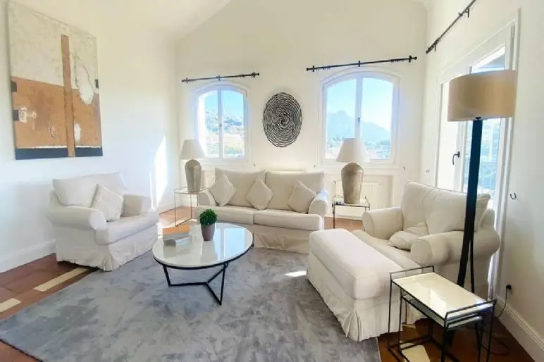 Villa de Lujo 4 Dormitorios Los Arqueros Marbella