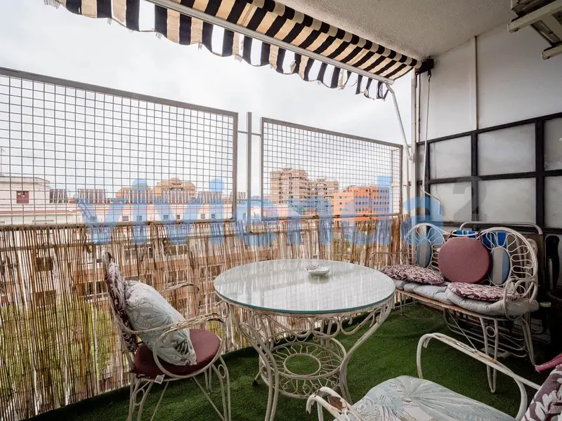 Ático con Vistas Panorámicas en Madrid