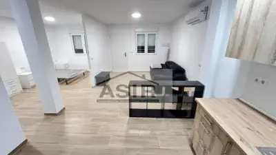 Estudio en Alquiler Sants Patrons 50m2 Reformado Amueblado