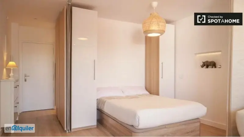 Estudio Amueblado en Argüelles Madrid