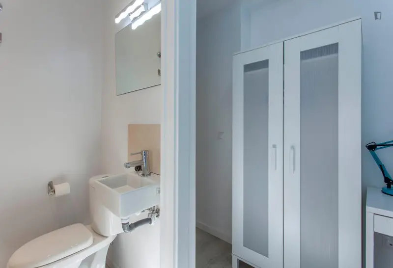 Habitacion Reformada con Baño Privado