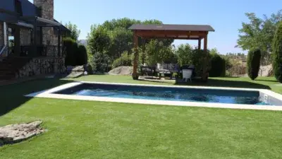 Chalet en Moralzarzal con Piscina y Jardin 2144m2