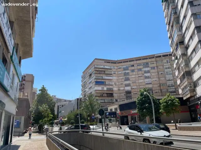 Piso en Centro de Murcia Avenida Primo de Rivera o Libertad