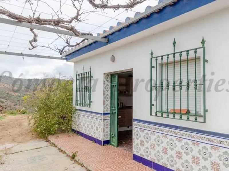 Finca Rustica en Corumbela con Arboles Frutales y Pozo