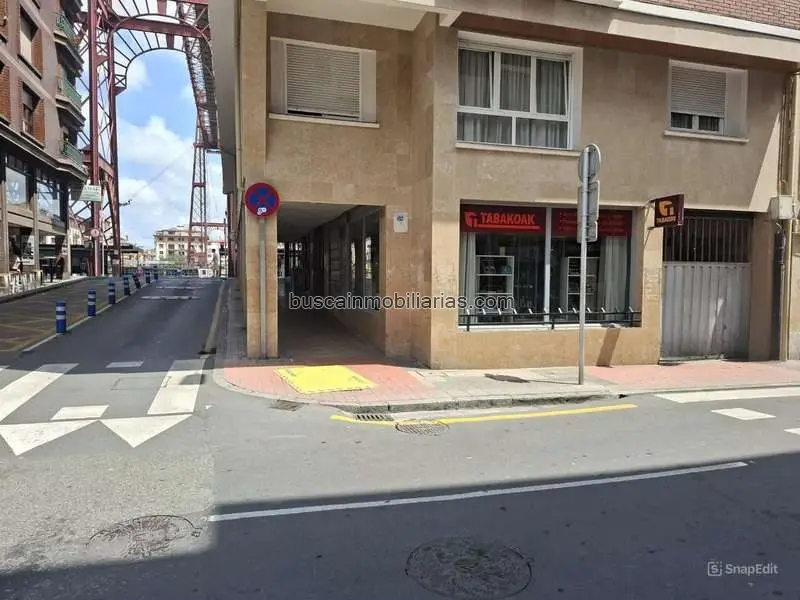 Local Comercial en Venta Junto al Puente Colgante de Portugalete