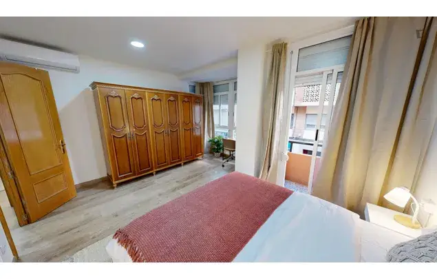 Alquiler Apartamento 4 Dormitorios Alicante Centro