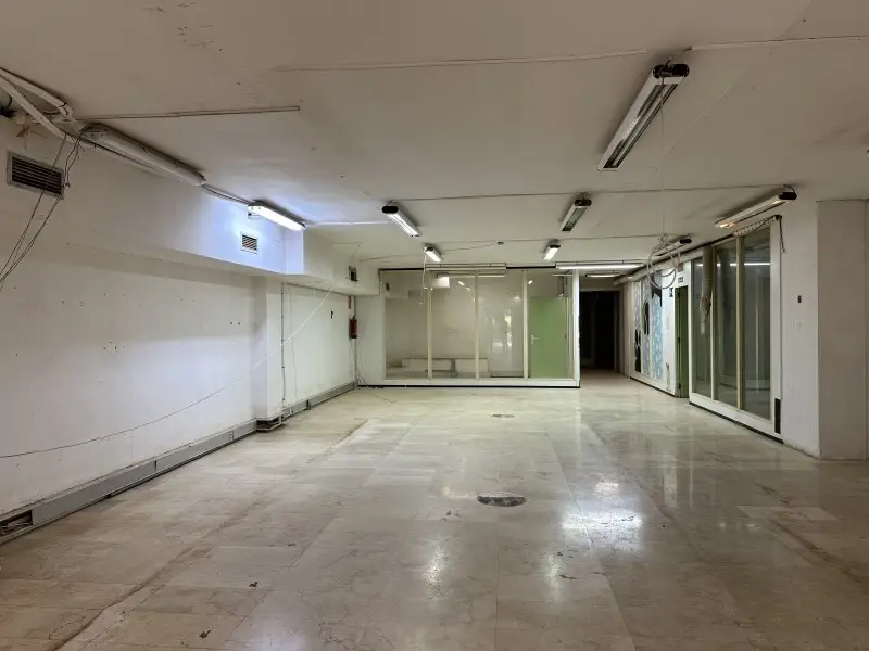 Venta Local Comercial 419m2 Esplugues Llobregat